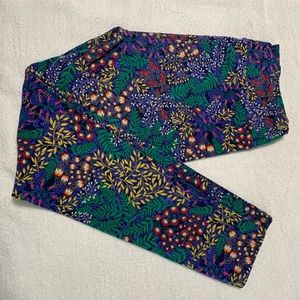 Lularoe Tall & Curvy Floral Leggings